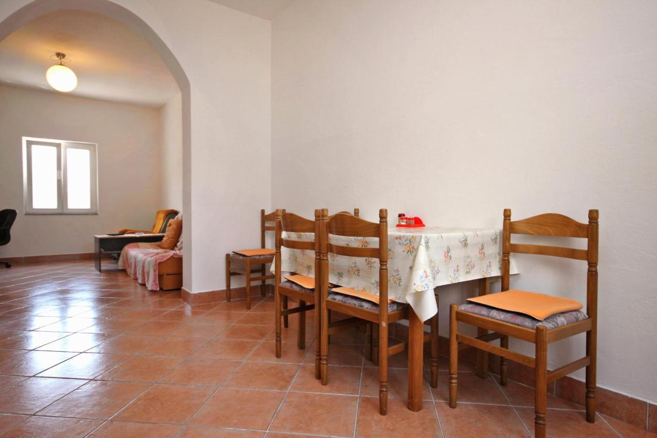 Apartments By The Sea Metajna, Pag - 6351 Екстер'єр фото