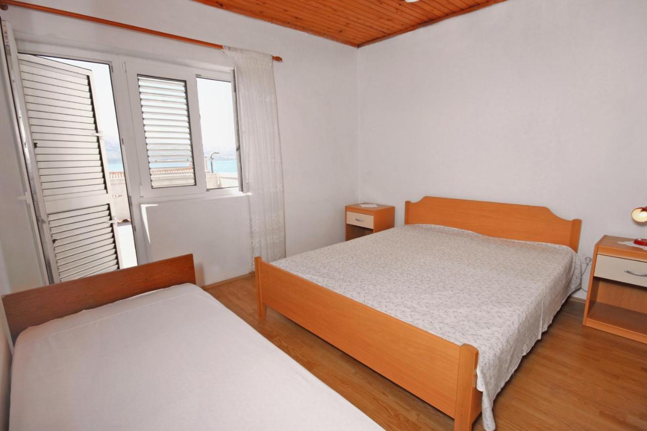 Apartments By The Sea Metajna, Pag - 6351 Екстер'єр фото