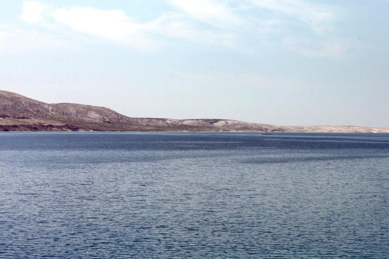 Apartments By The Sea Metajna, Pag - 6351 Екстер'єр фото