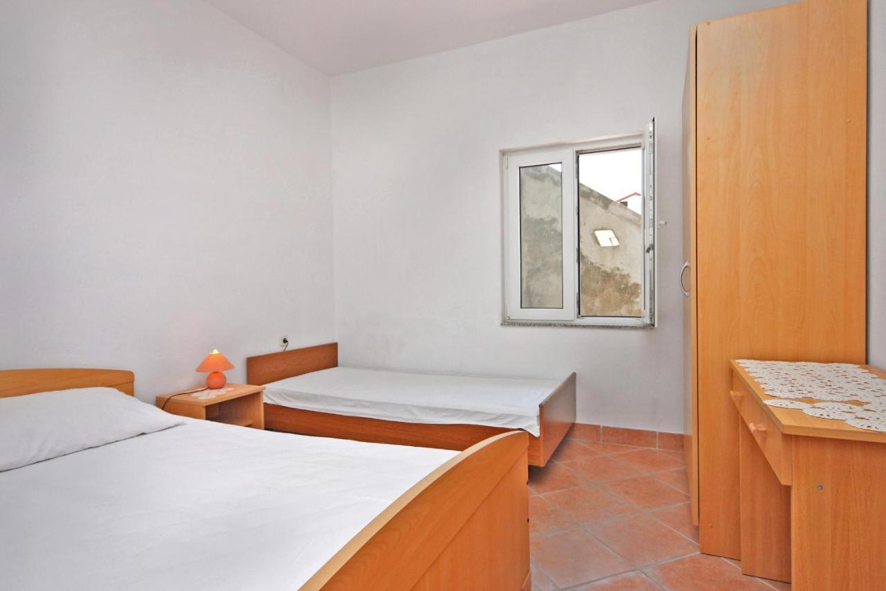 Apartments By The Sea Metajna, Pag - 6351 Екстер'єр фото