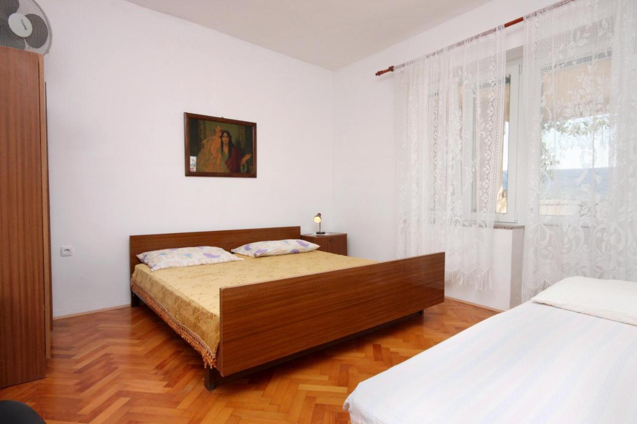 Apartments By The Sea Metajna, Pag - 6351 Екстер'єр фото